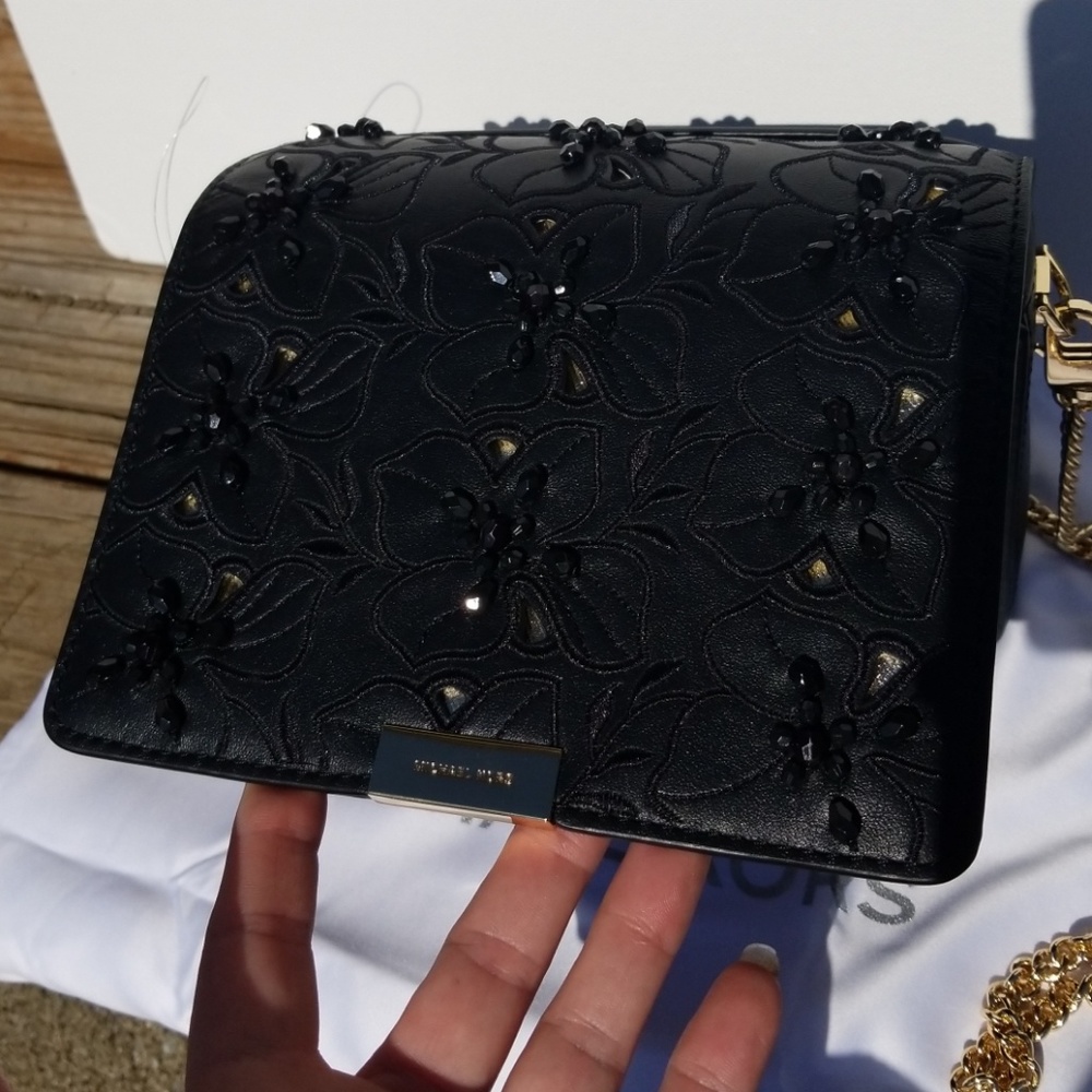 Michael Michael Kors Jade MD Gusset Clutch - Picture 4 of 8